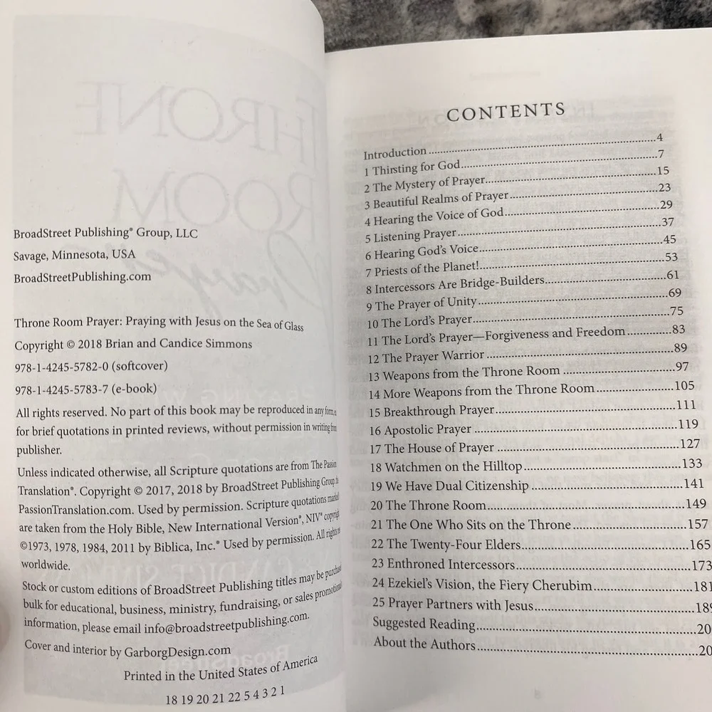 BroadStreet Throne‎ Room Prayer Brian Candice Simmons Softcover Book Religion